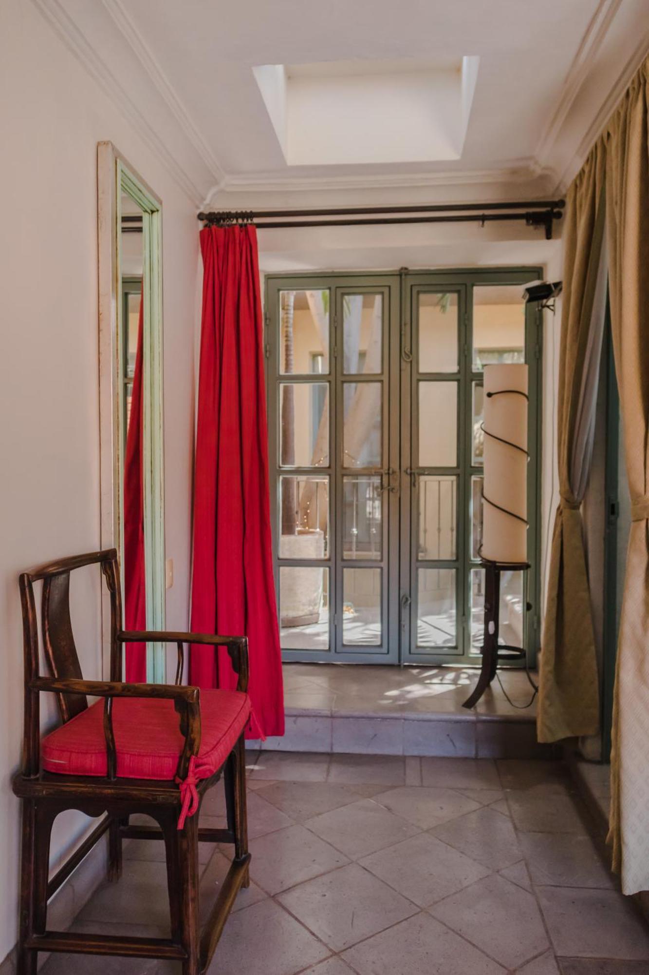 Bed and Breakfast Casa Florida Альенде Экстерьер фото